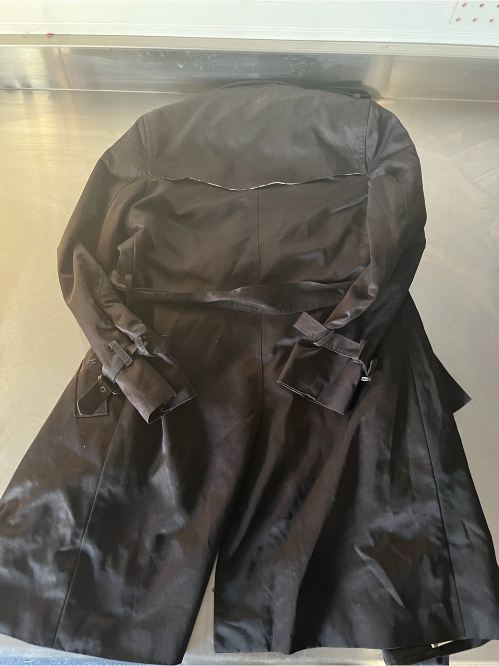 Burberry Black Double-Breasted Trench Coat with Signature Check Lining - Picture 3 of 5